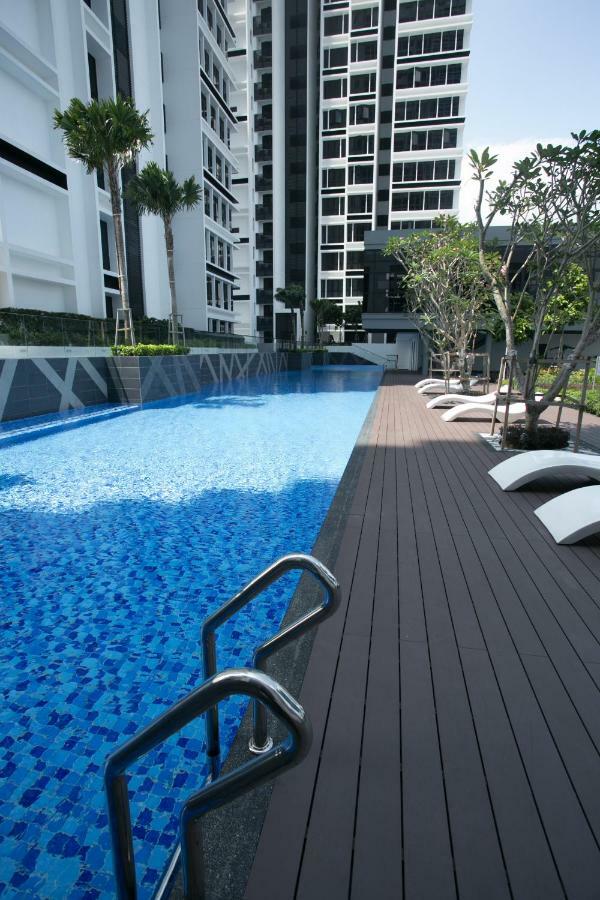 Econest Apartment By The One - Educity Nusajaya Nusajaya  Exteriér fotografie