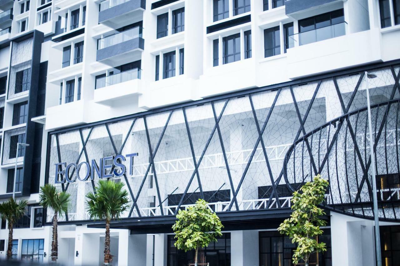 Econest Apartment By The One - Educity Nusajaya Nusajaya  Exteriér fotografie